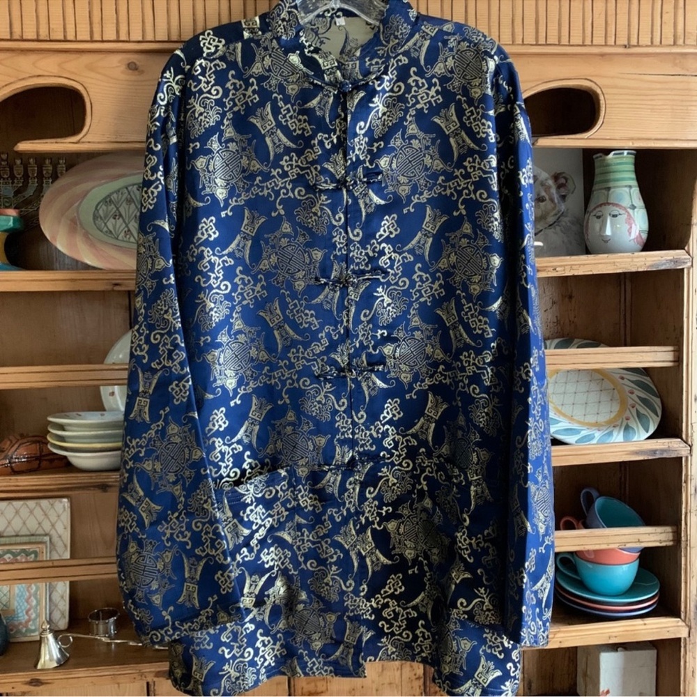 Elegant Blue and Gold Men Changshan Chinese silk like outfit